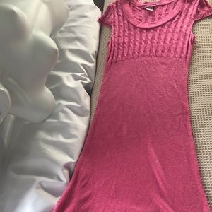 Demanding Girl Pink Long Dress Short Sleeves Size Large